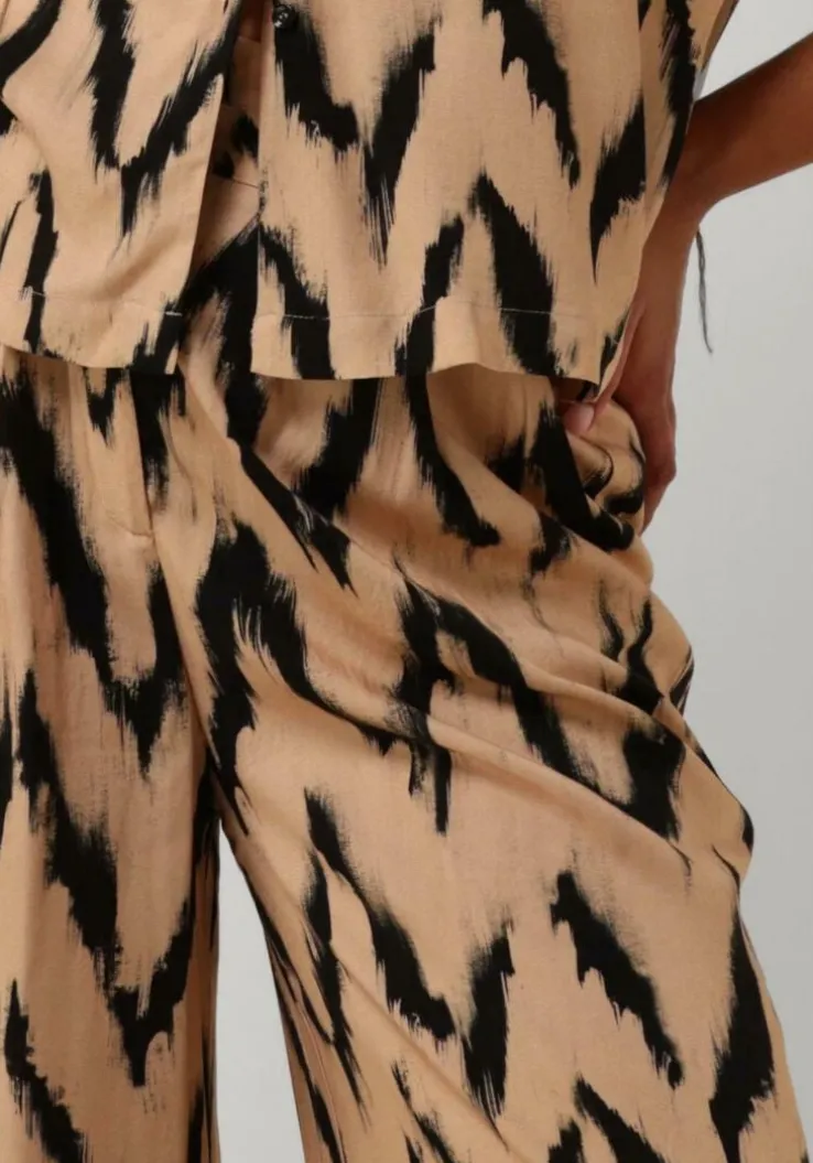 beige aaiko wijde broek frederique ikat vis 528