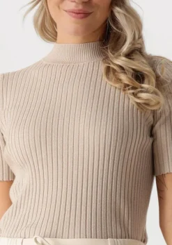 beige access top d44-8000