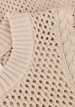 beige aimee the label top kyarap