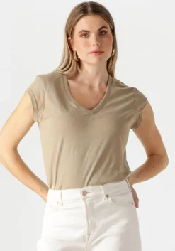 beige cc heart t-shirt basic v-neck t-shirt