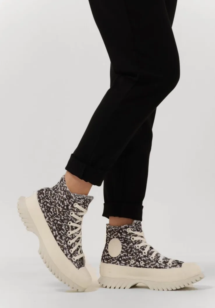 beige converse hoge sneakers chuck taylor all star lugged 2.0 hi