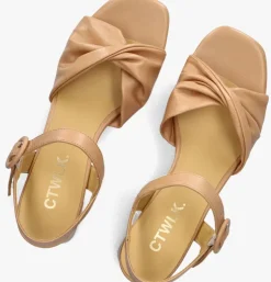 beige ctwlk sandalen met hak ankara