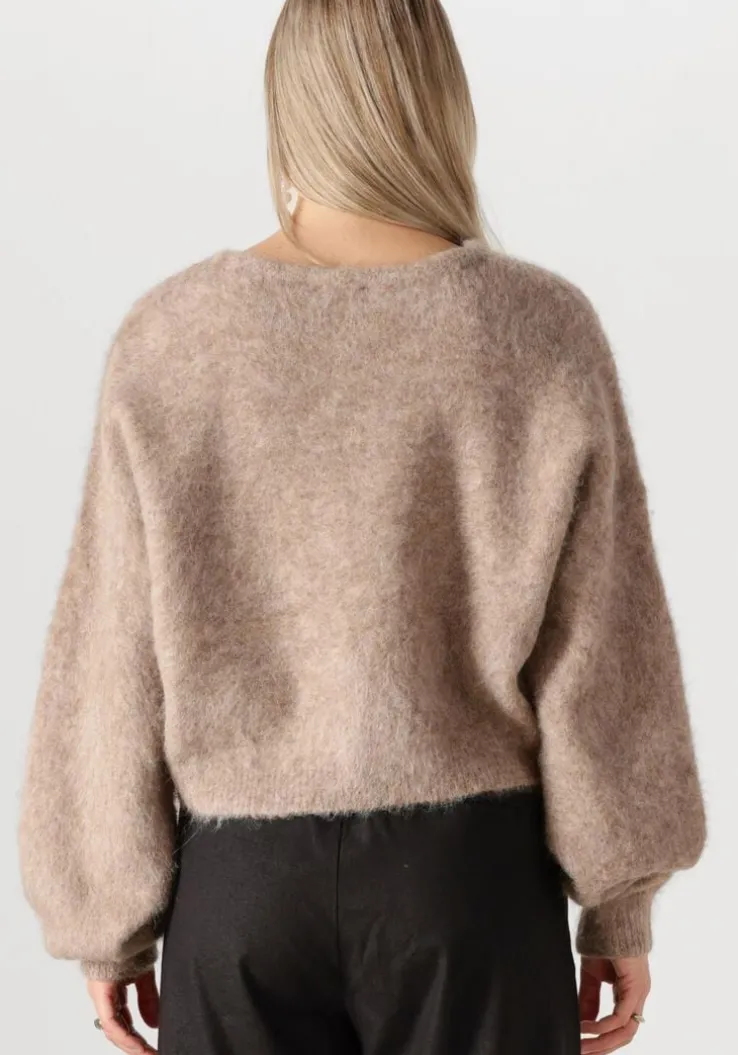 beige gestuz vest sanagz cardigan