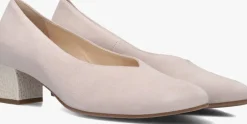 beige hassia pumps capri