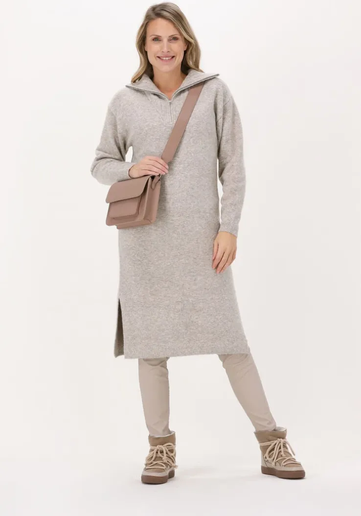 beige inuikii vachtlaarzen classic