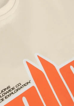 beige malelions t-shirt font t-shirt