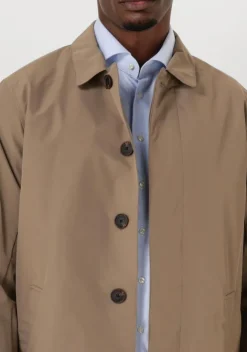 beige matinique mantel mamiles mac