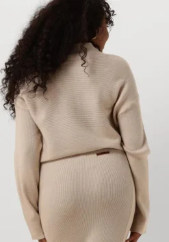 beige moscow trui 30-09-fatal