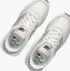 beige new balance lage sneakers 370