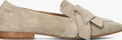 beige notre-v loafers 5672