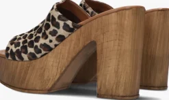 beige notre-v muiltjes 7189