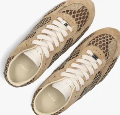 beige nubikk lage sneakers riley morgan