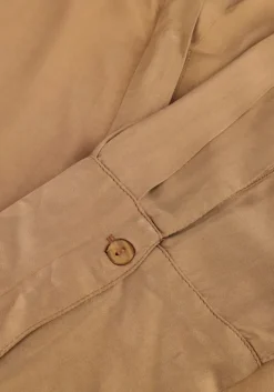 beige omoda atelier blouses x kae