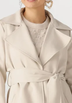 beige omoda atelier mantel om-bibi x bo