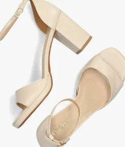 beige omoda sandalen isla 01