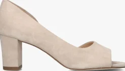 beige peter kaiser pumps 78341