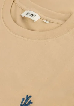beige shiwi t-shirt men finn relaxed t-shirt coral logo