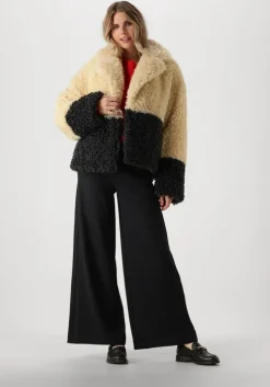 beige stand studio teddy jas jubel jacket