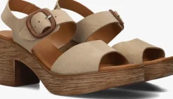 beige stefano lauran sandalen met hak 930