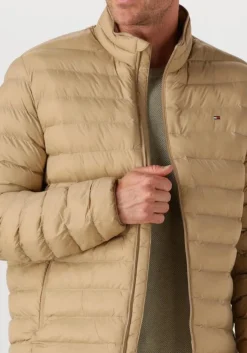 beige tommy hilfiger gewatteerde jas packable recycled jacket