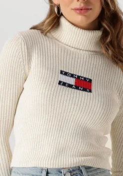 beige tommy jeans coltrui tjw melange trtlnck flag sweater