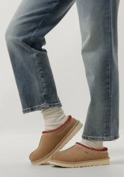 beige ugg pantoffels w tasman