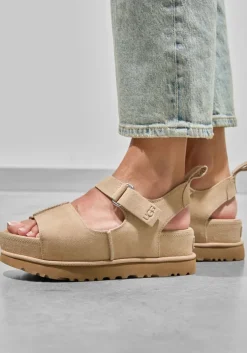 beige ugg platte sandalen w goldenstar hi