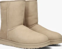 beige ugg vachtlaarzen classic short ii