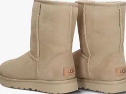 beige ugg vachtlaarzen classic short ii