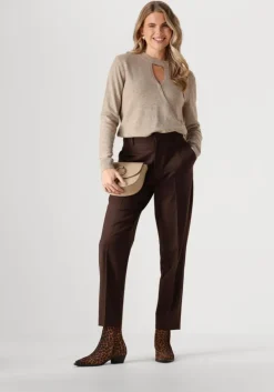 beige vanilia trui peekhole wrap sweater
