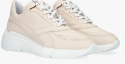 beige via vai lage sneakers celina jae