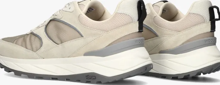beige woolrich lage sneakers running man