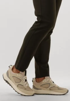 beige woolrich lage sneakers running man