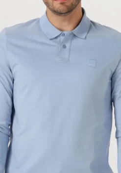 blauwe boss orange polo passerby