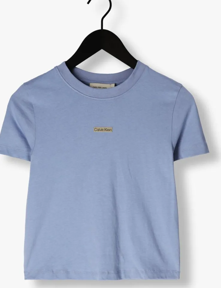 blauwe calvin klein t-shirt placed institutional baby tee