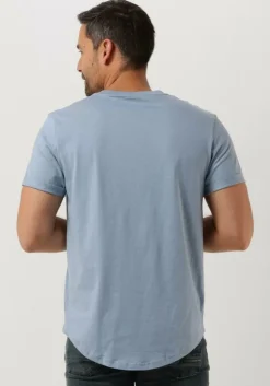 blauwe calvin klein t-shirt badge turn up sleeve