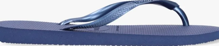 blauwe havaianas teenslippers slim woman