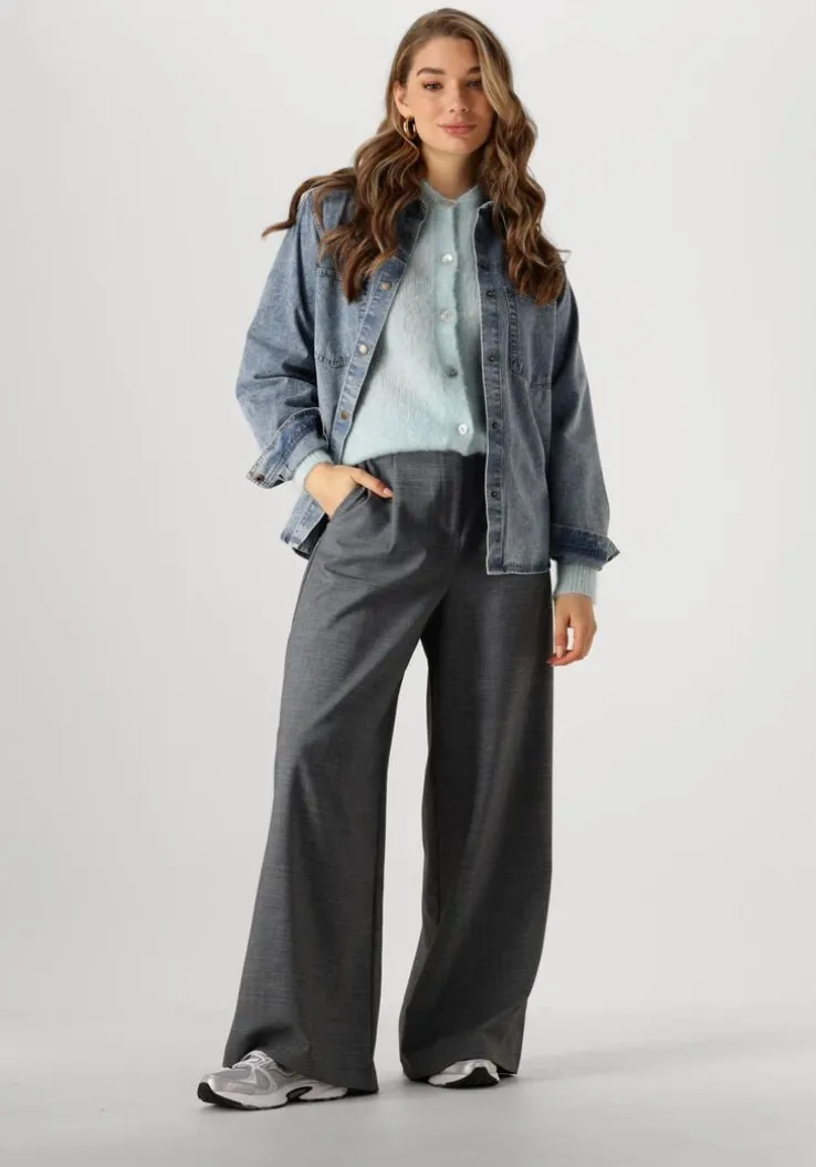 blauwe nukus vest loren cardigan