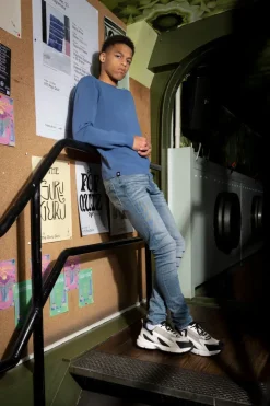 blauwe rellix trui knitwear basic