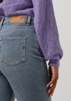 blauwe selected femme mom jeans felina hw mom lair blue jeans