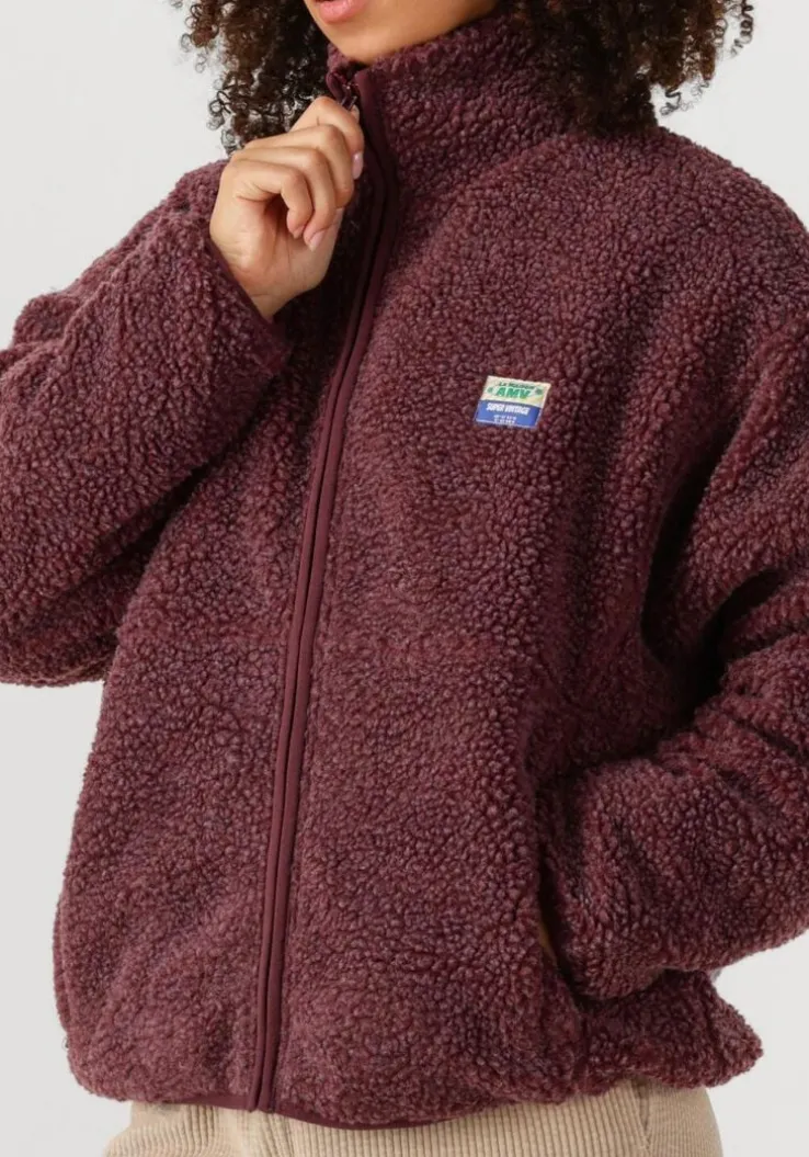 bordeaux american vintage faux fur jas hoktown woman