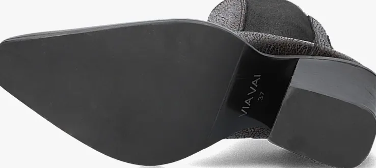 bronzen via vai enkellaarsjes gioia flynn