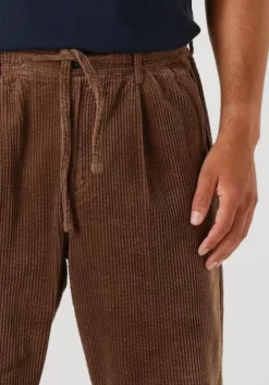 bruine anerkjendt pantalon akjan cord pleat pants