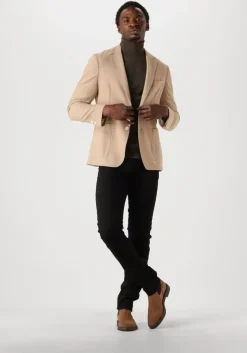 bruine boss black coltrui musso-p