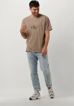 bruine calvin klein t-shirt monologo mineral dye tee