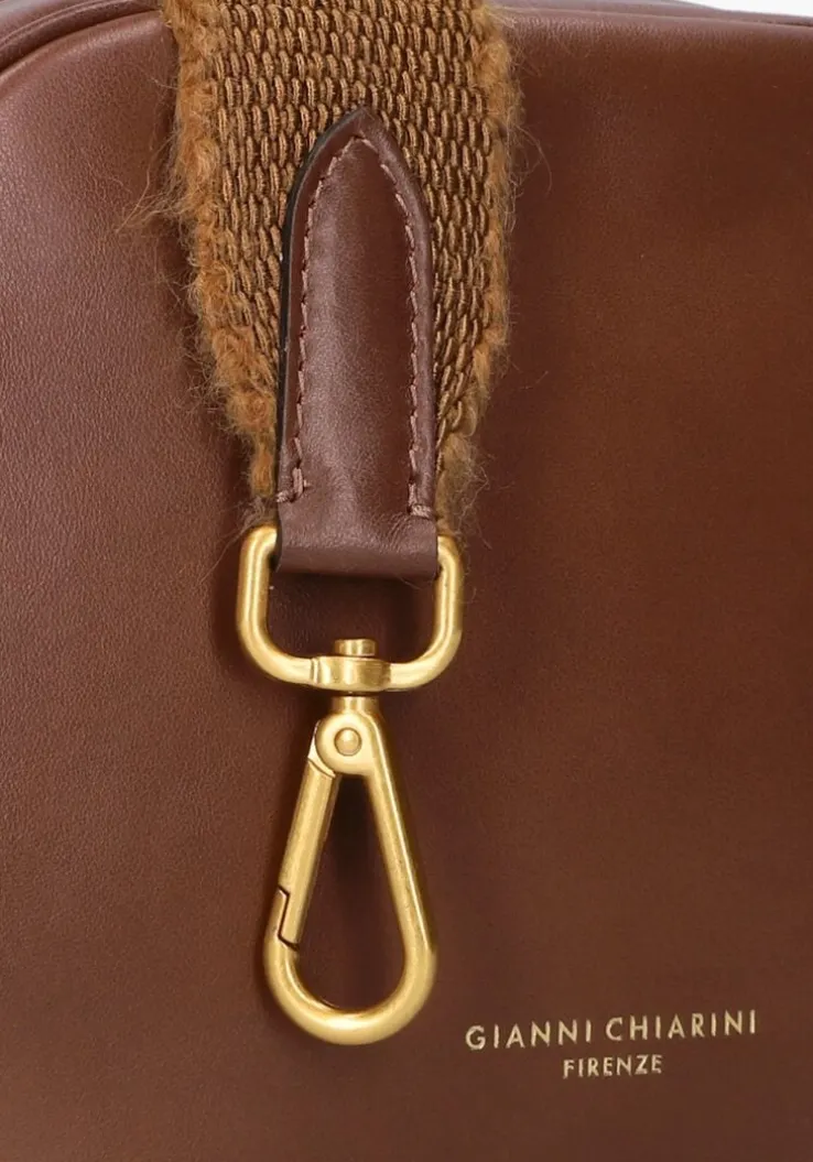 bruine gianni chiarini schoudertas nina