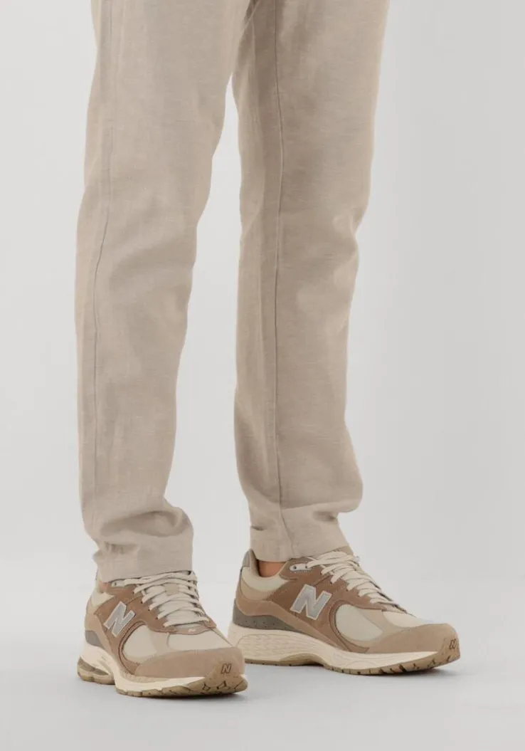 bruine new balance lage sneakers m2002r m