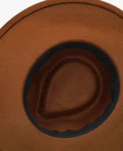 bruine notre-v hoed nicolette