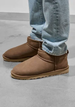 bruine ugg vachtlaarzen classic ultra mini