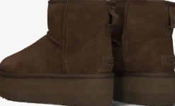 bruine ugg vachtlaarzen w classic mini platform